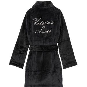 NWT Victoria’s Secret robe